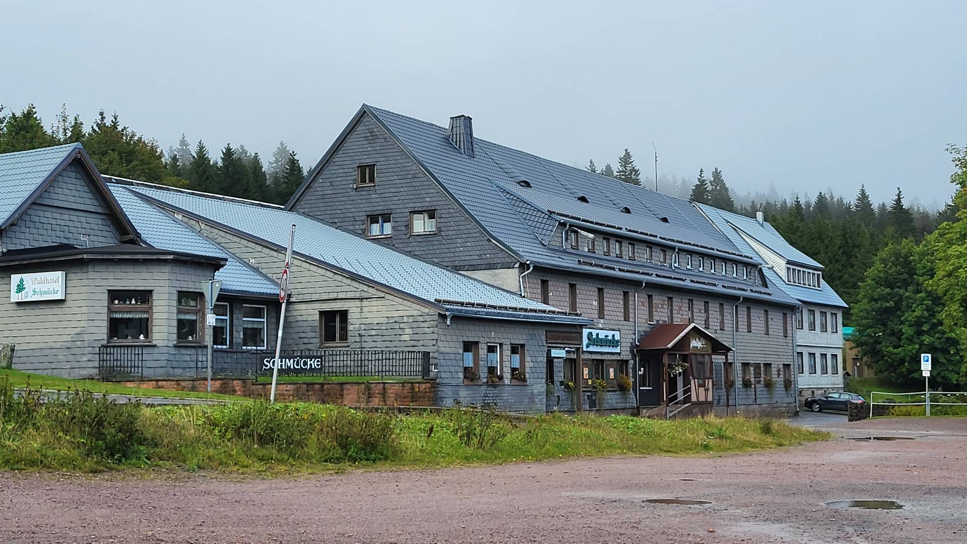 Gasthaus auf der Schmücke (Höhe von 916 m ü. NN)
